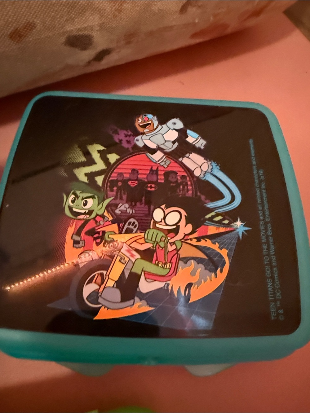 Tupperware Lot - Picture 2 of 16